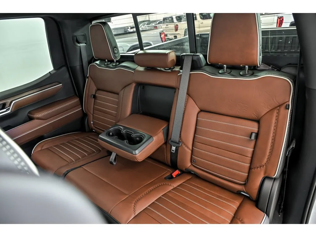 2026 GMC Sierra 1500 Denali Ultimate - Photo 12