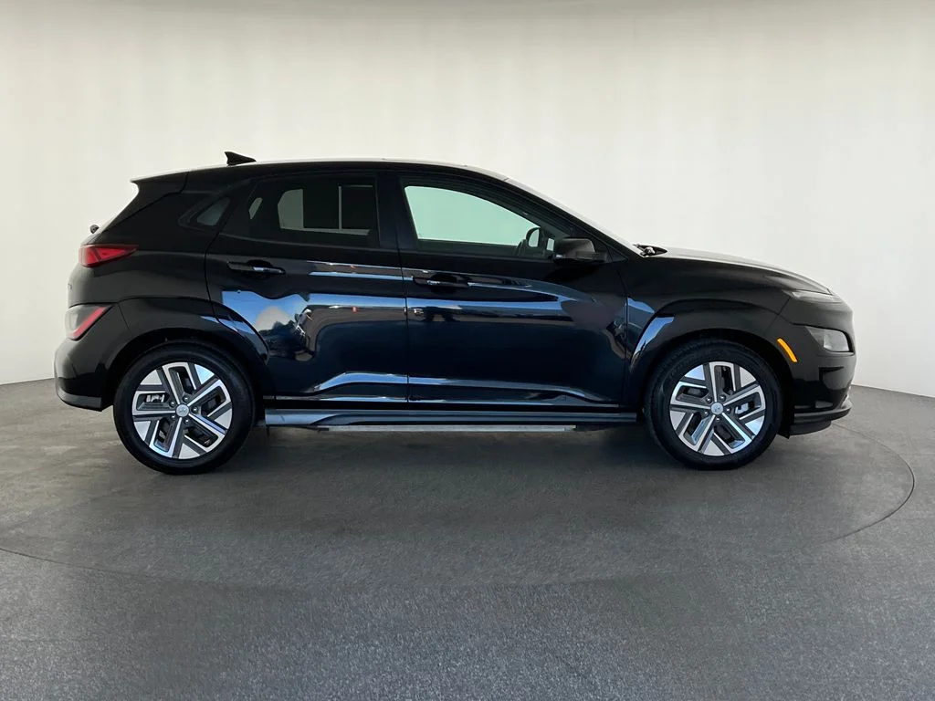 Used 2023 Hyundai Kona EV SEL with VIN KM8K33AG8PU183529 for sale in Las Vegas, NV