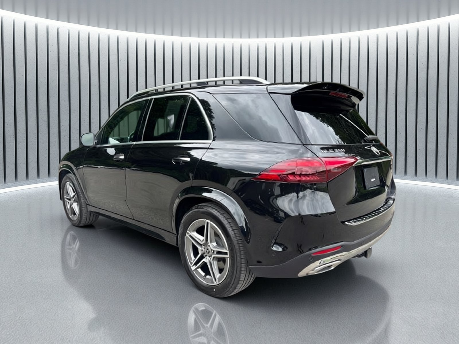 Certified Used 2026 Black Mercedes-Benz GLE 350 image 3