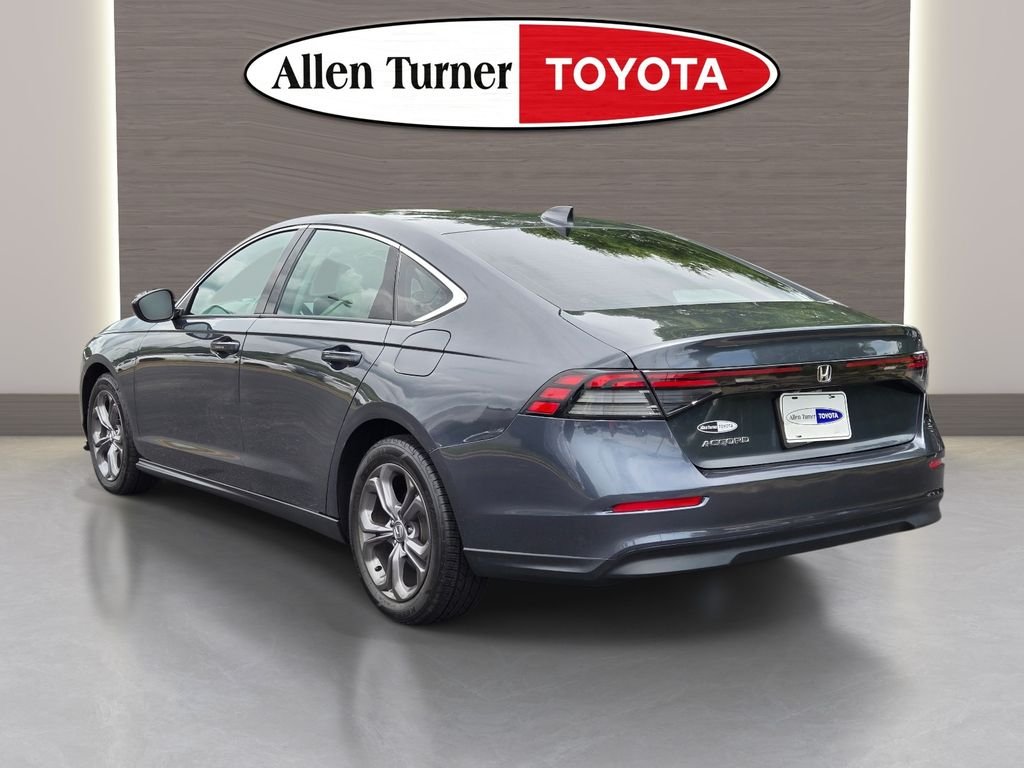 Used 2024 Gray Honda EX image 7