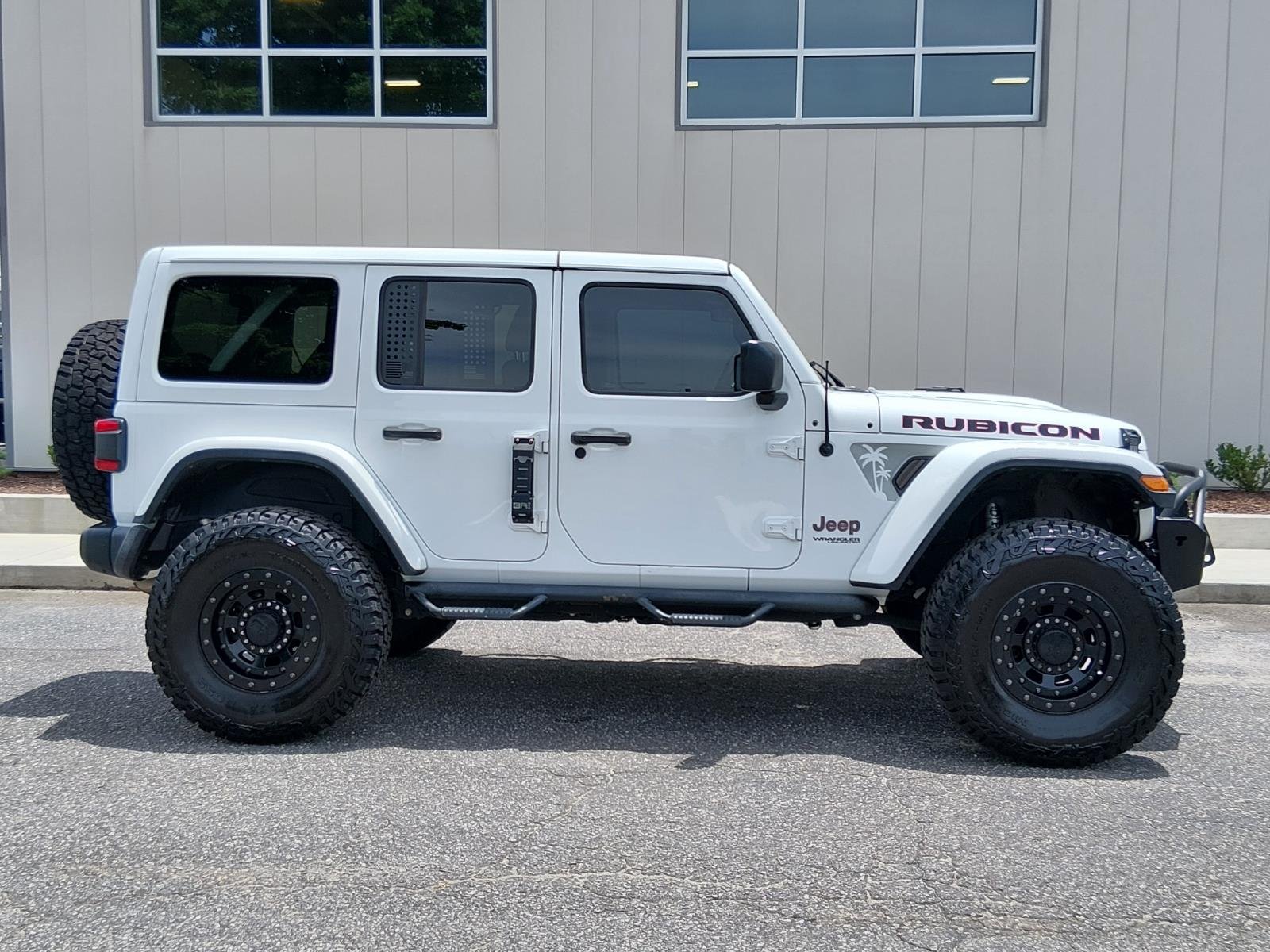 Used 2018 Bright White Clear Coat Jeep Rubicon image 2