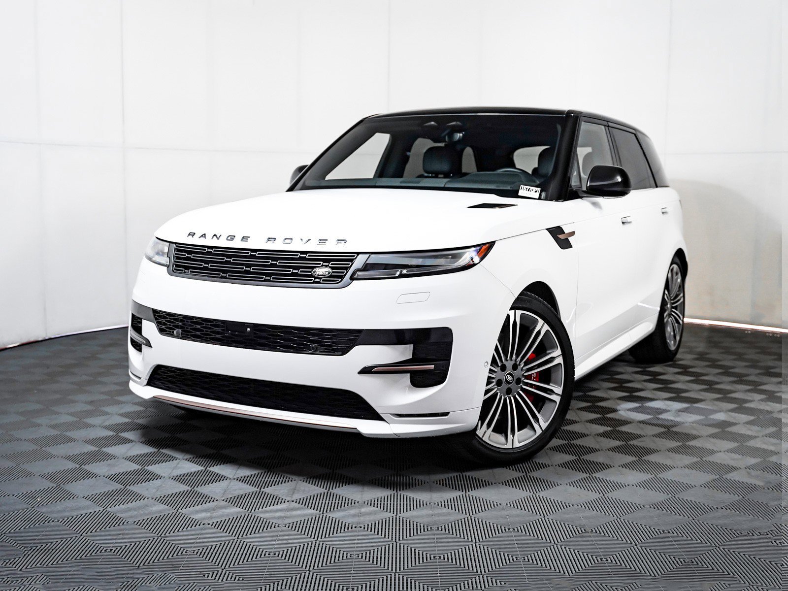 2025 Land Rover Range Rover Sport Dynamic SE