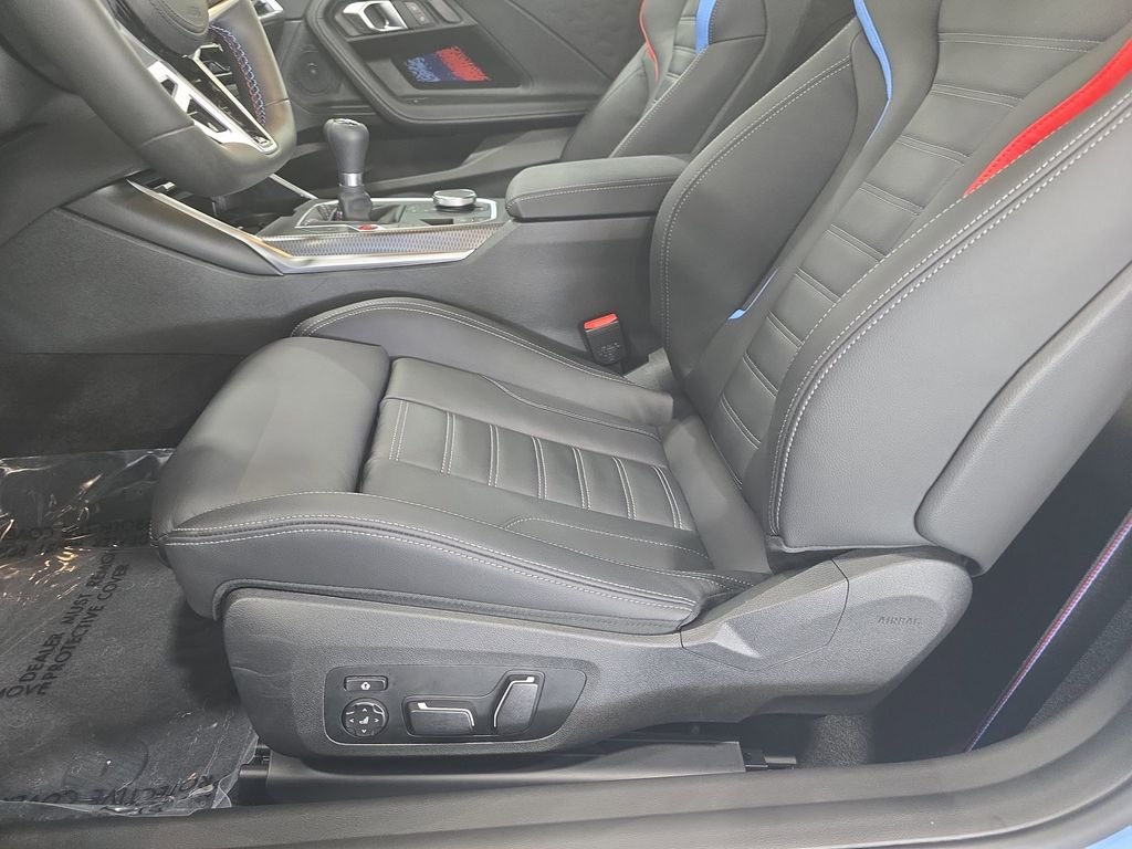 Used 2026 Zandvoort Blue BMW  image 22