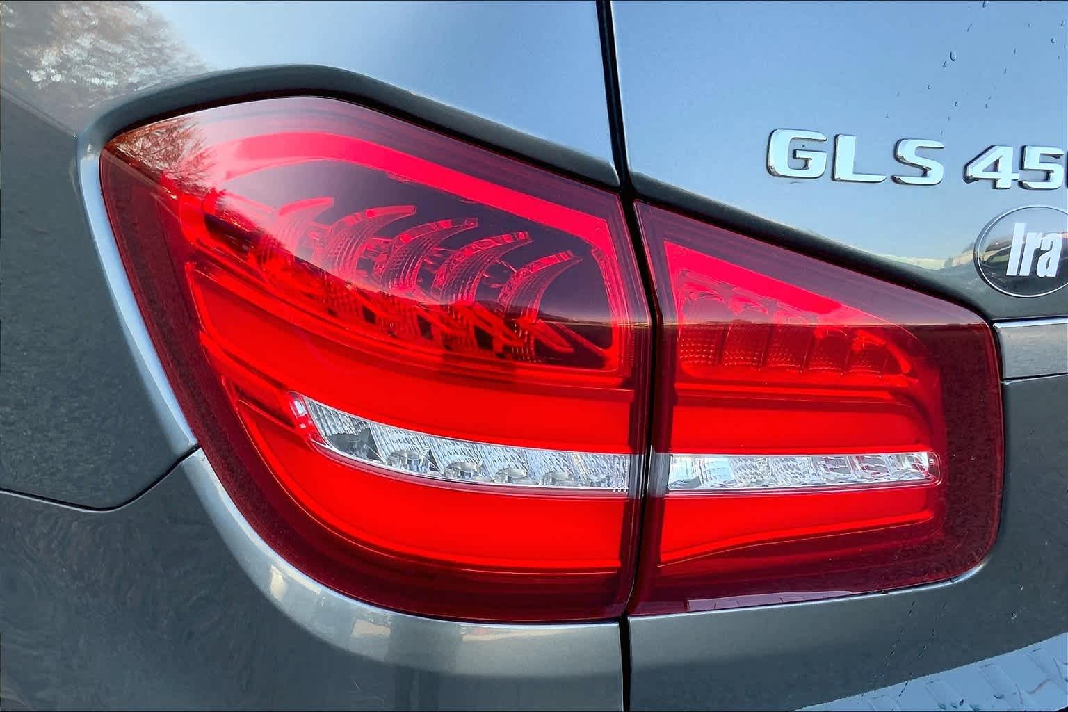 Used 2017 Selenite Grey Mercedes-Benz GLS 450 image 28