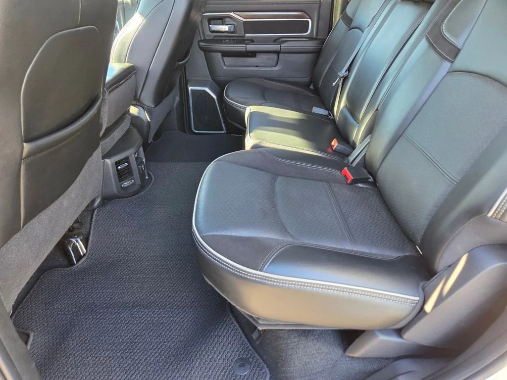 Used 2023 White Ram Laramie image 14