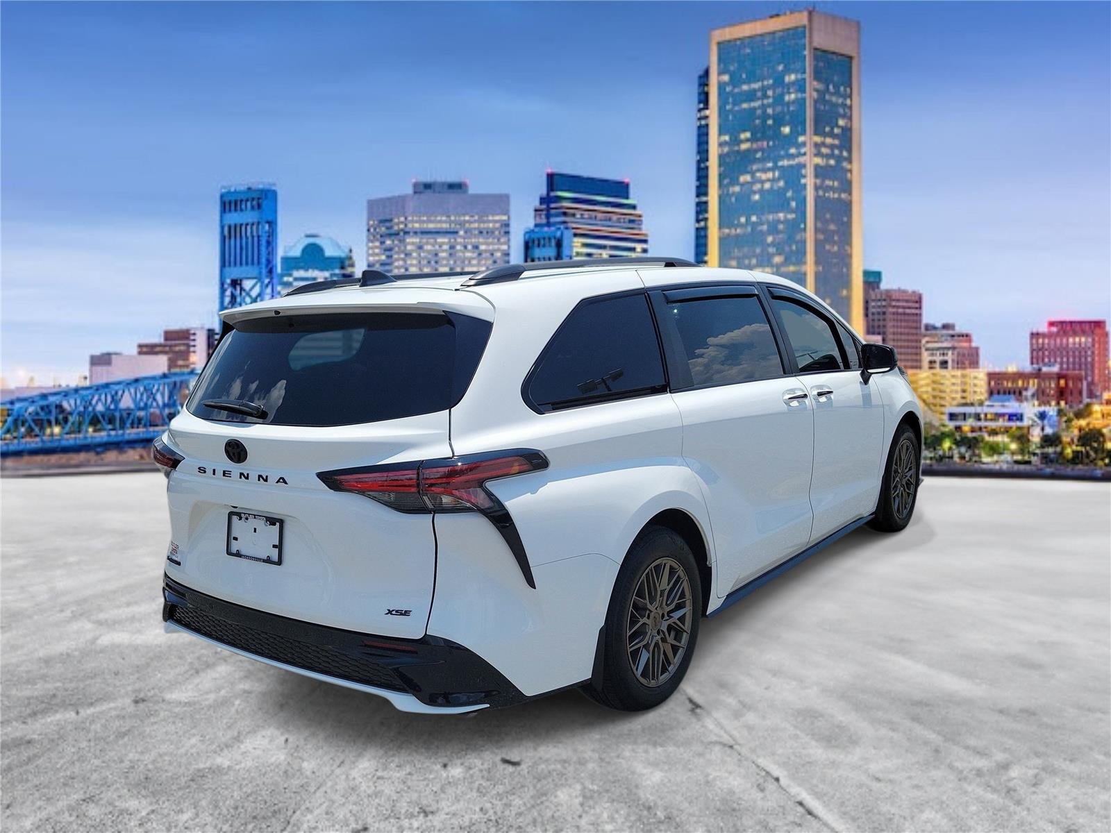 Used 2026 Ice Cap Toyota XSE image 3