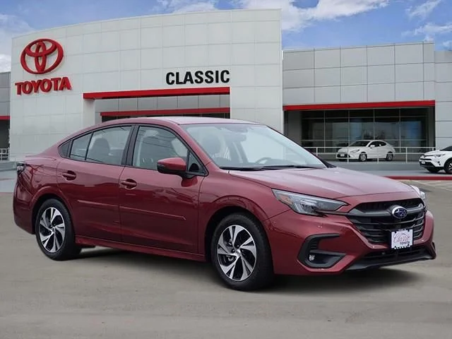 2025 Subaru Legacy Premium's photo