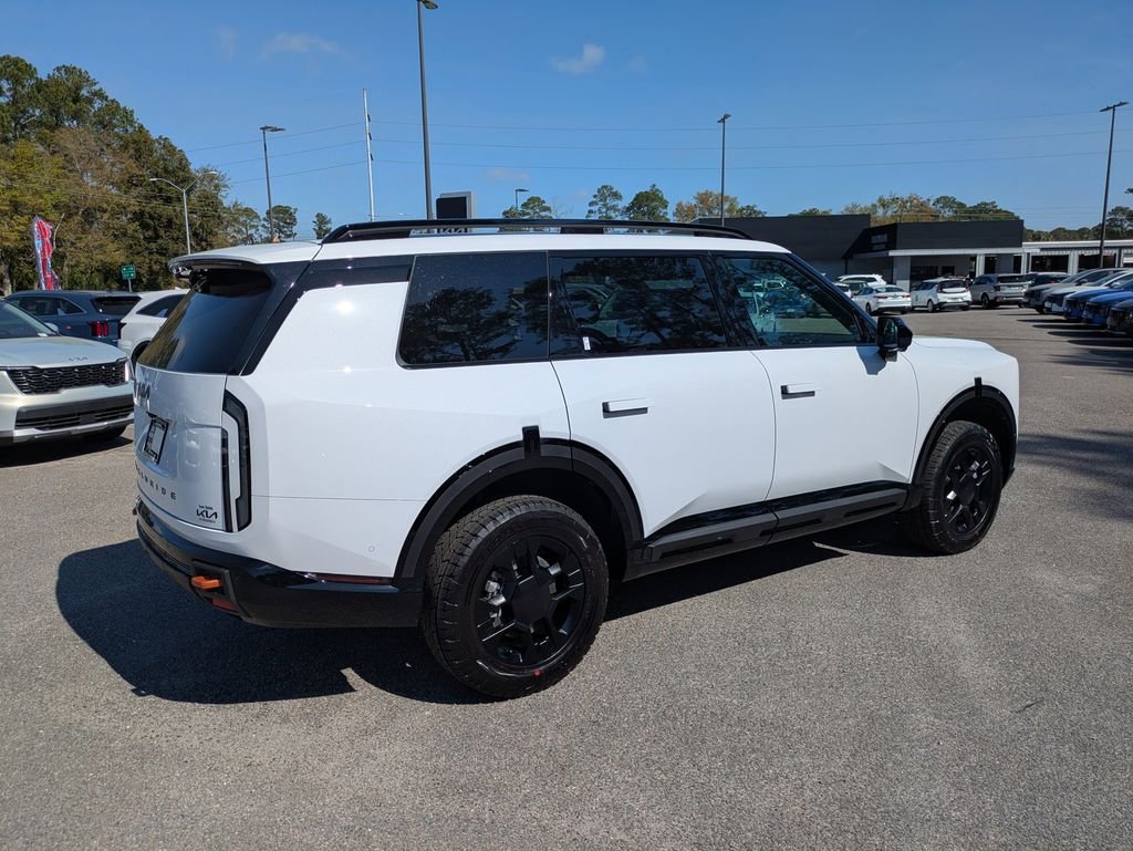 New 2027 Glacial White Pearl Kia X-PRO SX image 4