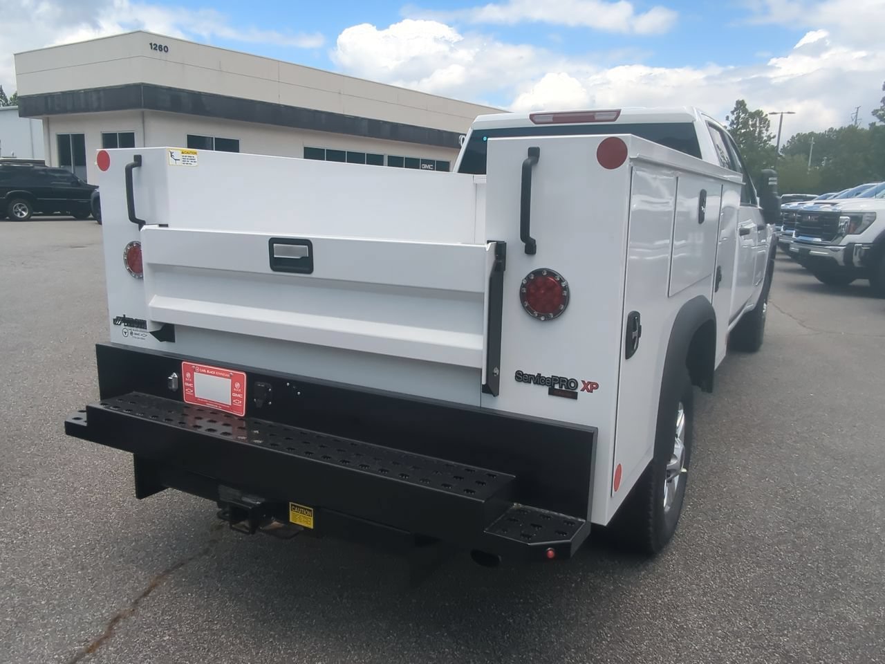 New 2026 Summit White GMC Pro image 8