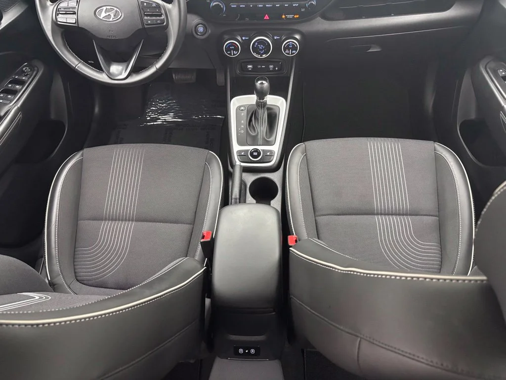 Used 2024 Gray Hyundai Limited image 37