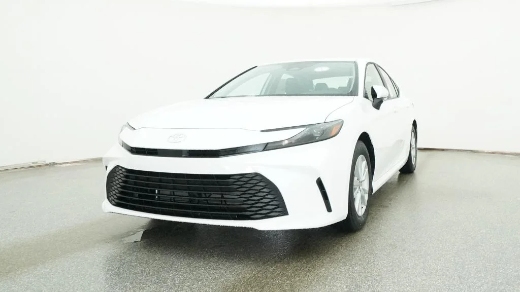 New 2026 Ice Cap Toyota LE image 29