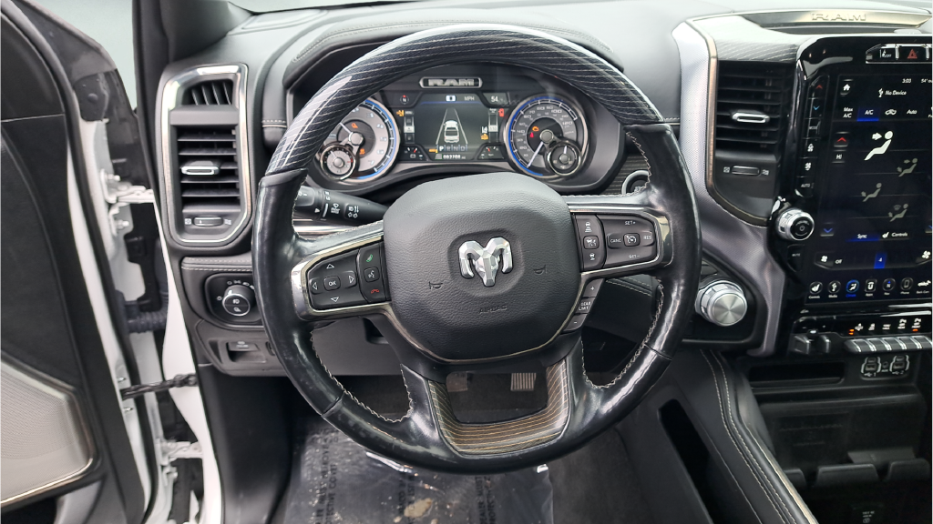 Used 2020 Off-white Ram Limited image 30