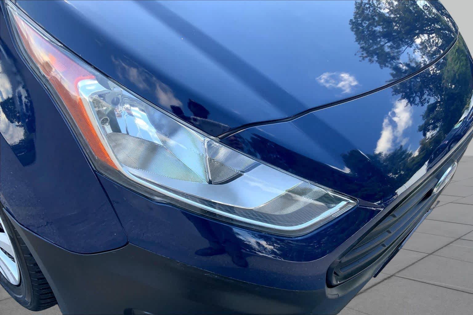 Certified Used 2019 Dark Blue Ford XL image 27