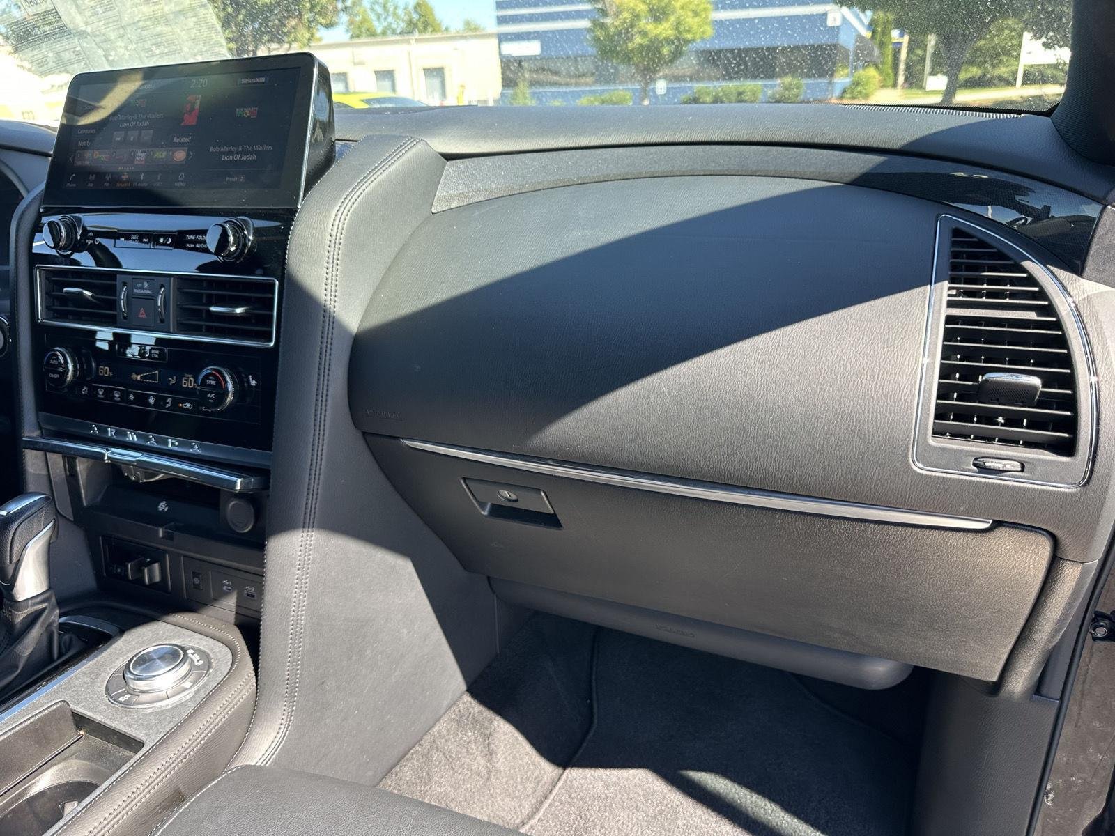 Used 2023 Super Black Nissan SL image 17