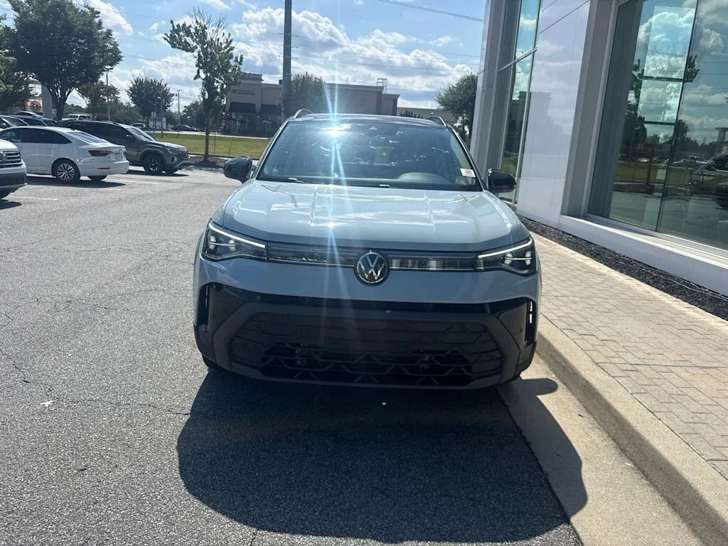 Certified Used 2025 Monument Gray w/Deep Black Roof Volkswagen SE Black image 2
