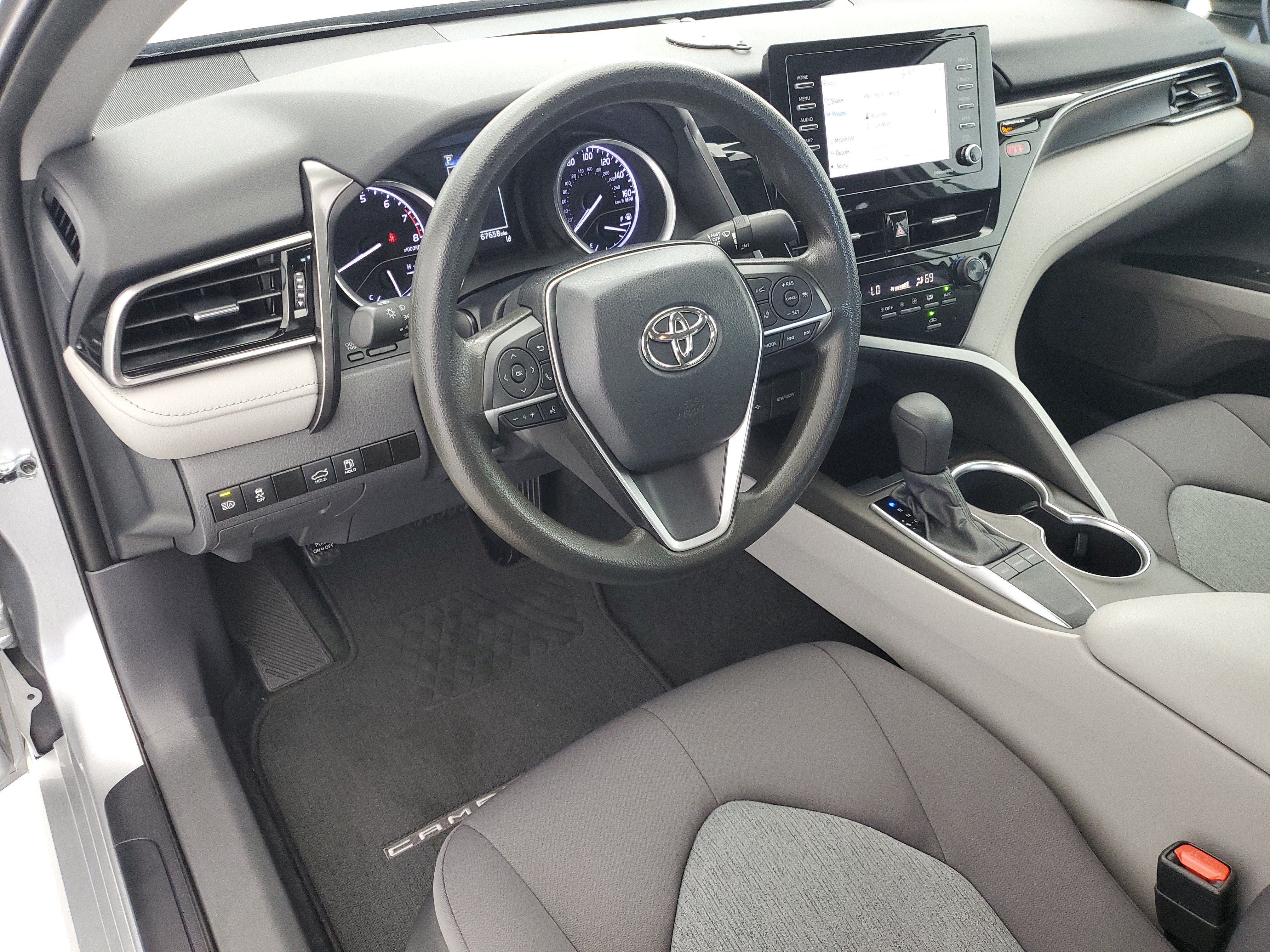 Used 2022 Celestial Silver Metallic Toyota LE image 18