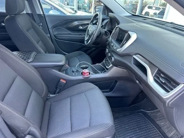 Certified Used 2024 Summit White GMC SLE image 9