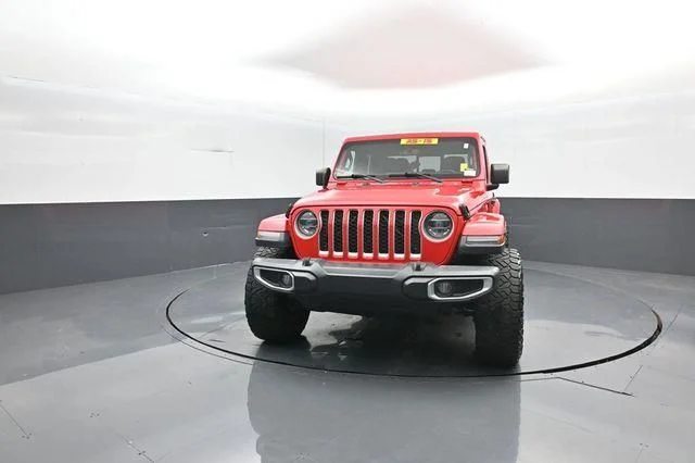 Used 2020 Red Clearcoat Jeep Overland image 4