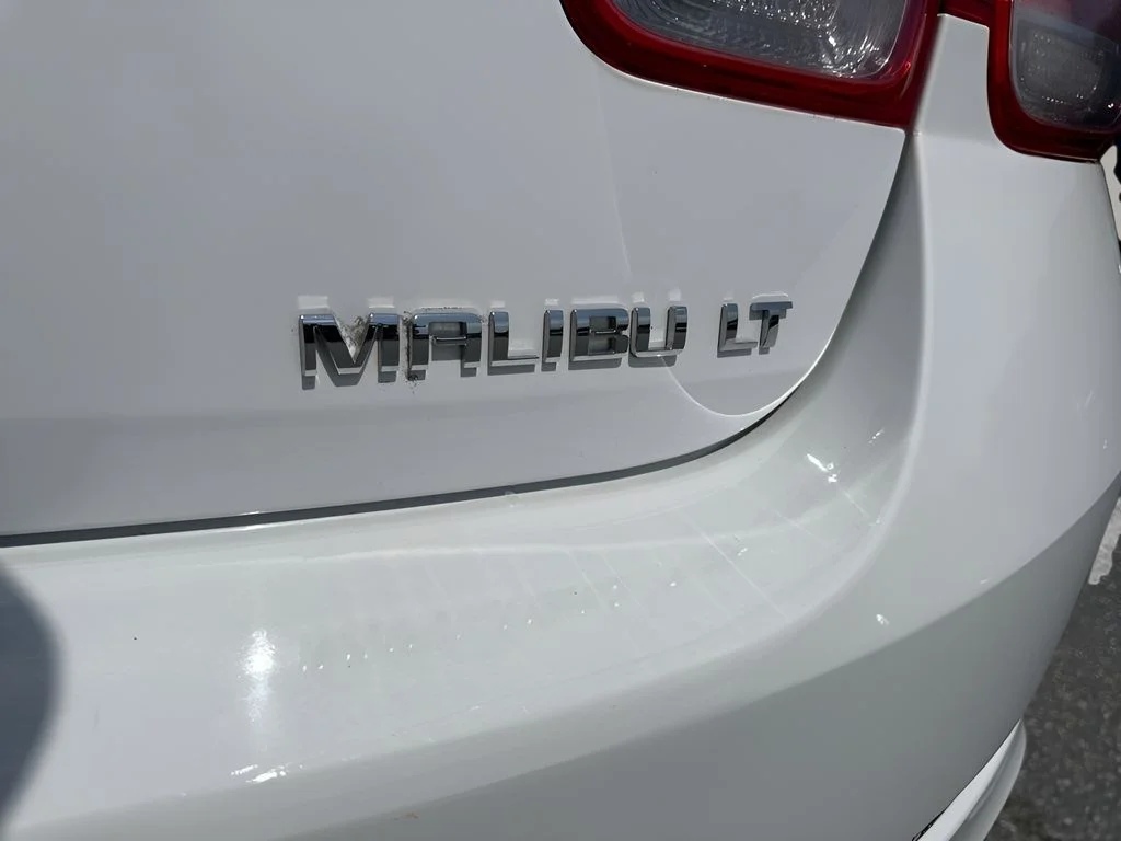Used 2013 White Chevrolet LT image 25