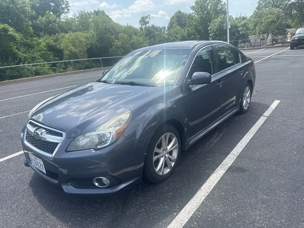 2014 Subaru Legacy 2.5i Limited CVT PZEV's photo