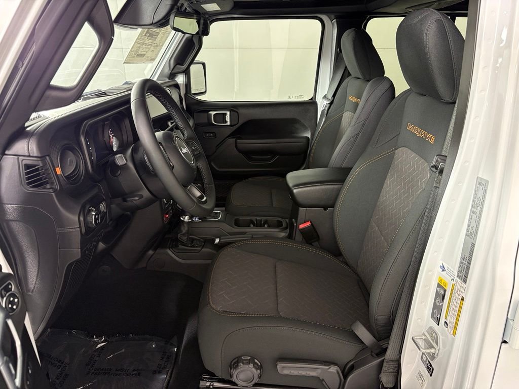 New 2026 Bright White Clearcoat Jeep Mojave image 26