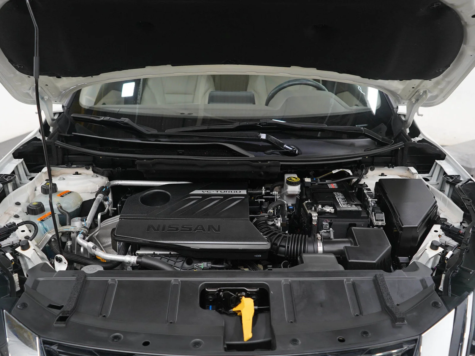 Used 2023 Pearl White Tricoat Nissan SV image 31