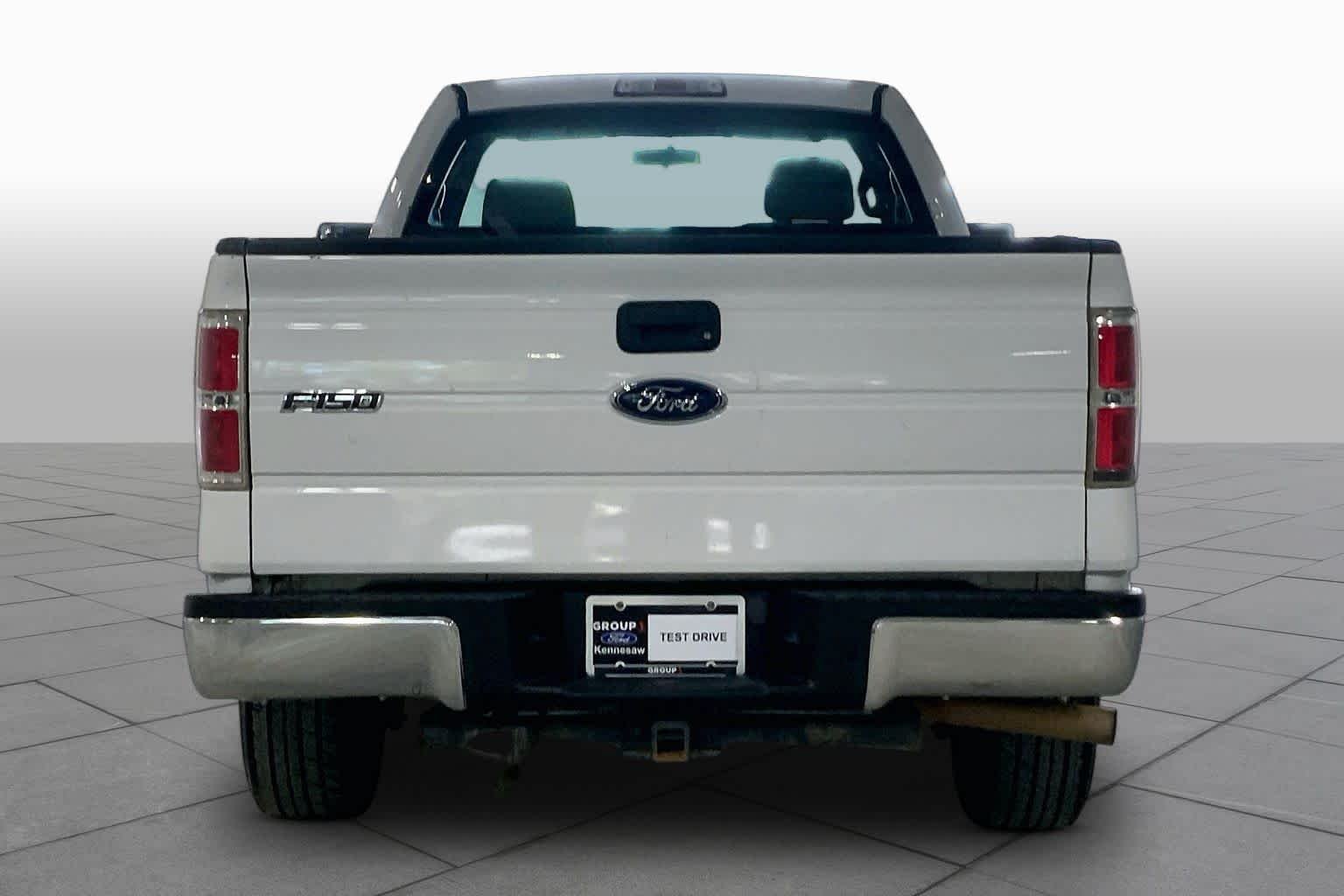 Used 2014 Oxford White Ford XL image 4