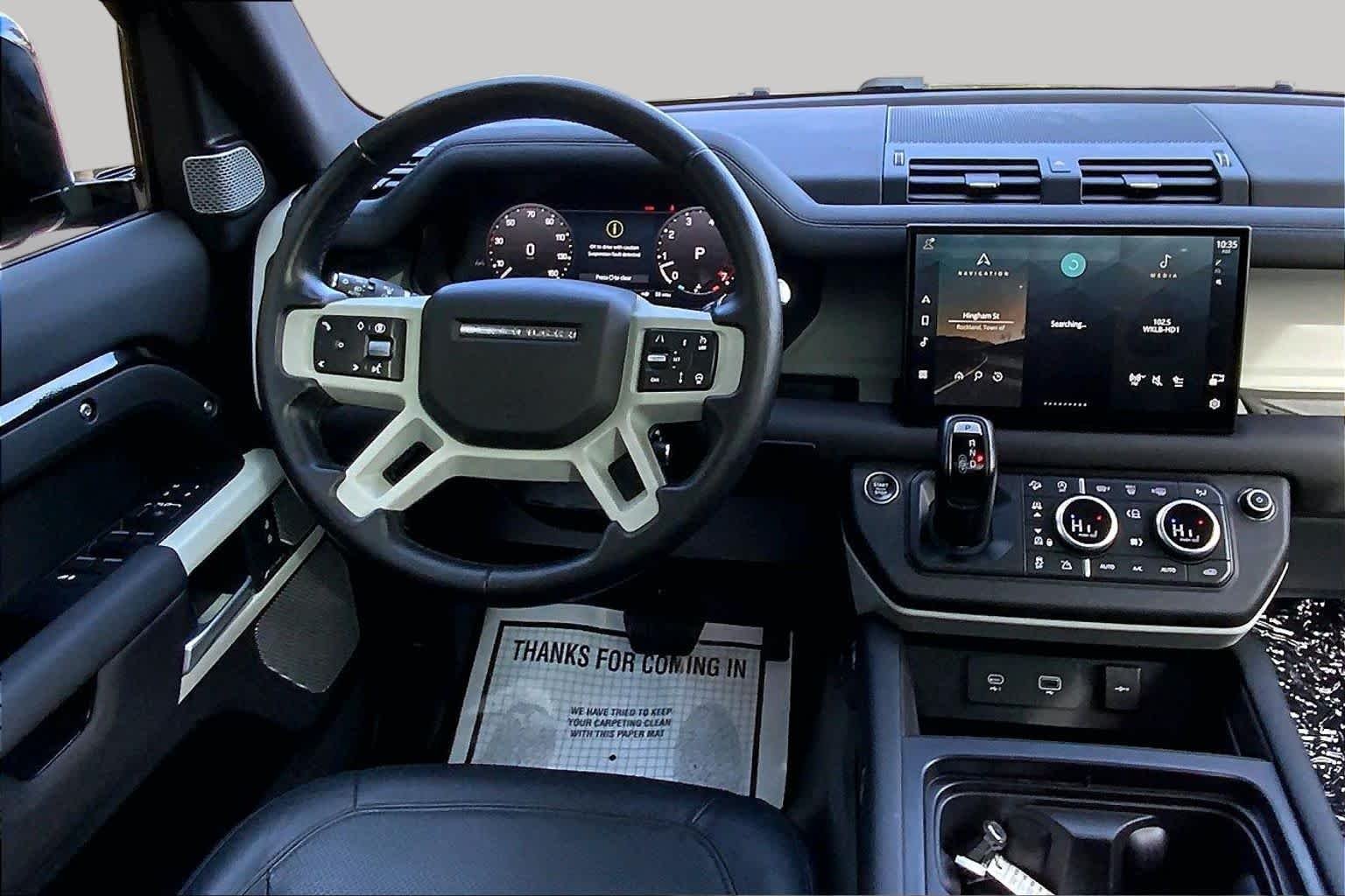 Used 2024 black Land Rover S image 6