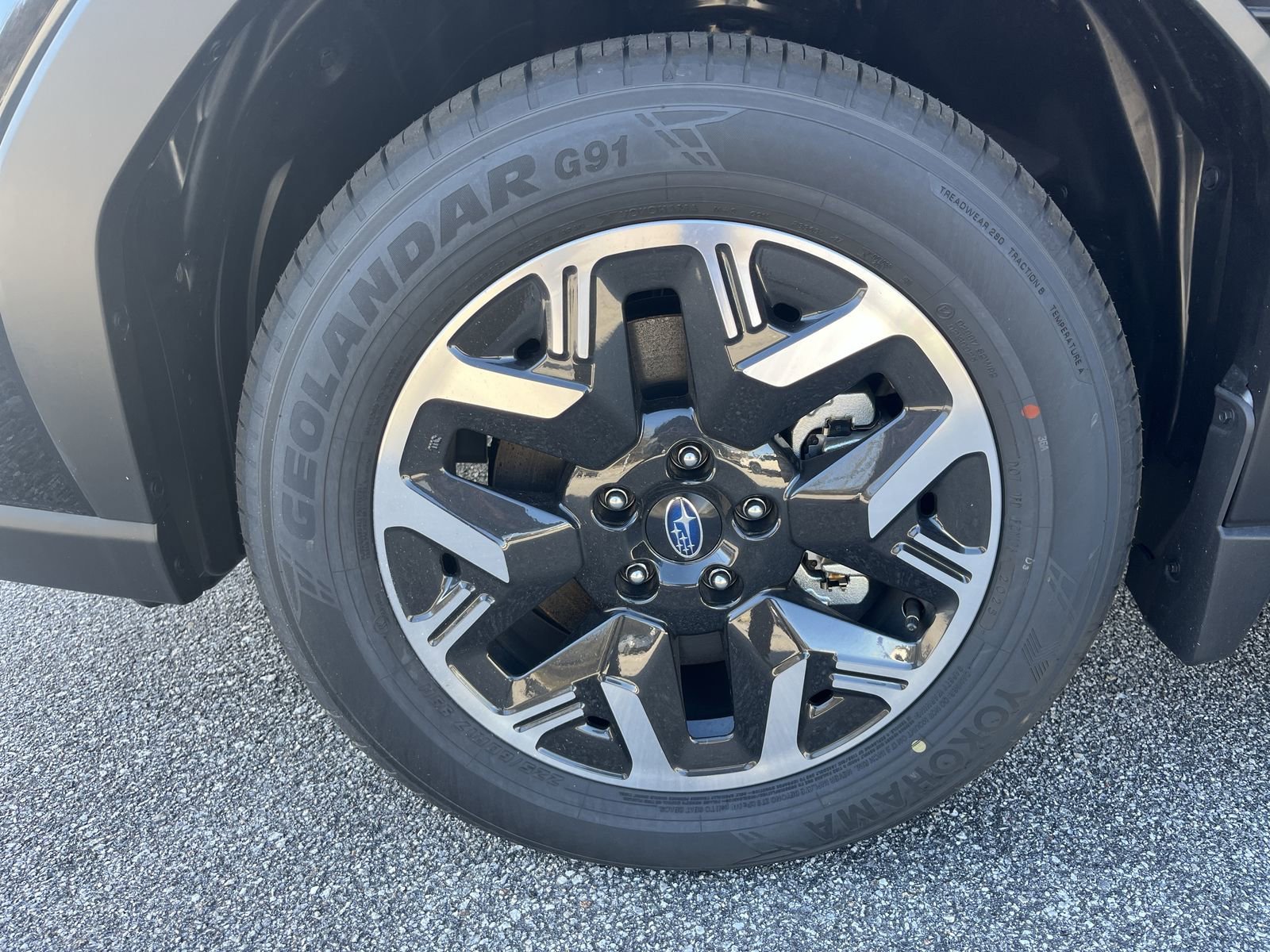 2025 Subaru Forester Premium - Photo 13