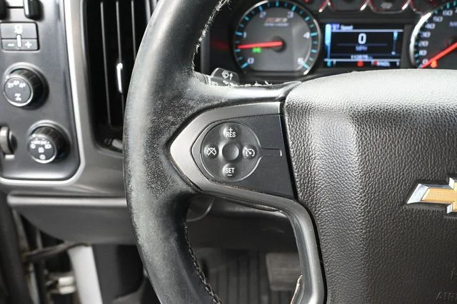 Used 2019 Silver Chevrolet LT image 28