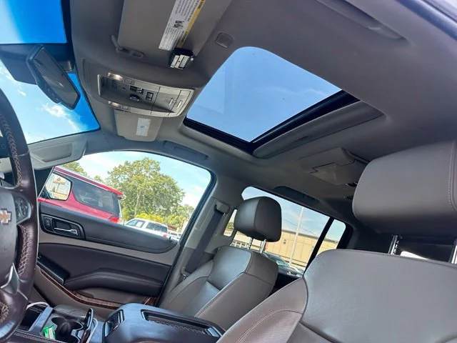 Used 2018 SUMMIT WHITE Chevrolet Premier image 14