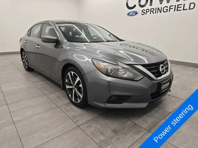 Used 2016 Gun Metallic Nissan 2.5 SR image 6