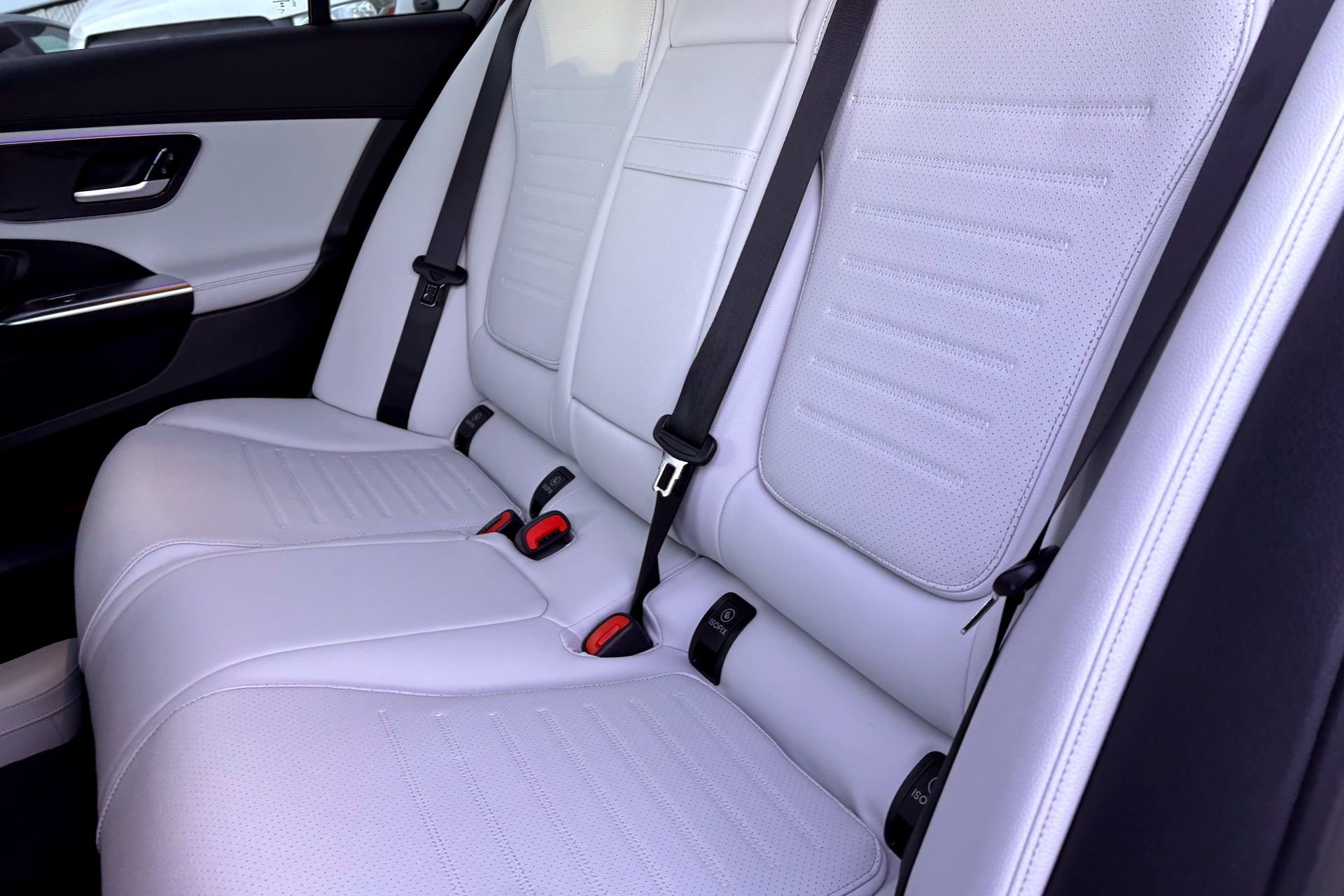 New 2026 Starling Blue Metallic Mercedes-Benz C 300 image 20
