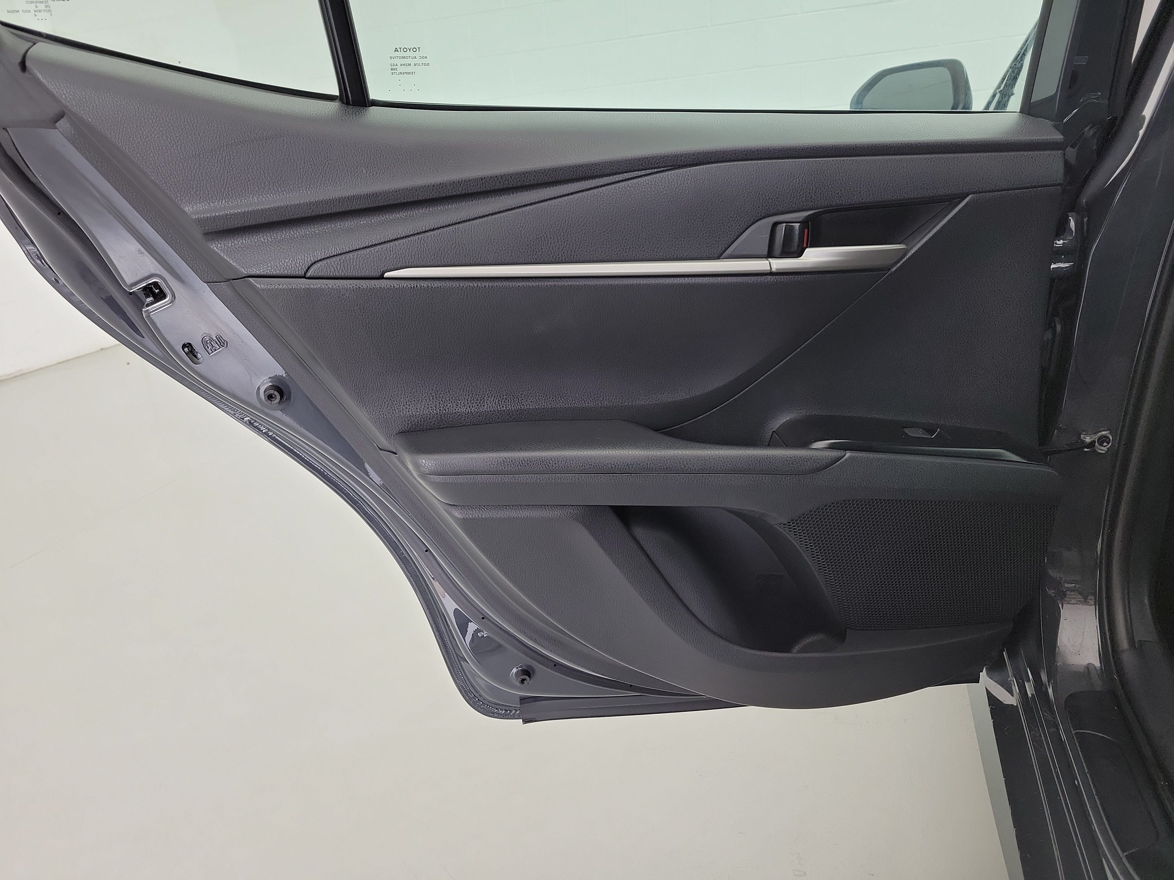 Used 2025 Underground Toyota LE image 15