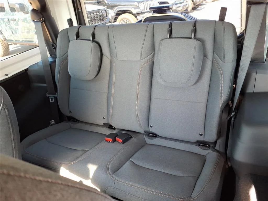 2026 Jeep Wrangler 2-Door Sport - Photo 20