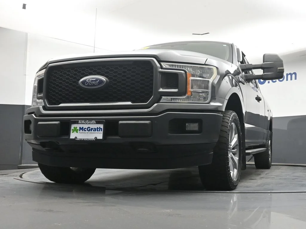 Used 2018 Gray Ford XL image 7