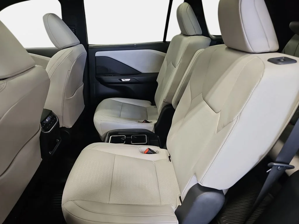 New 2026 Caviar Lexus PREMIUM AWD image 10
