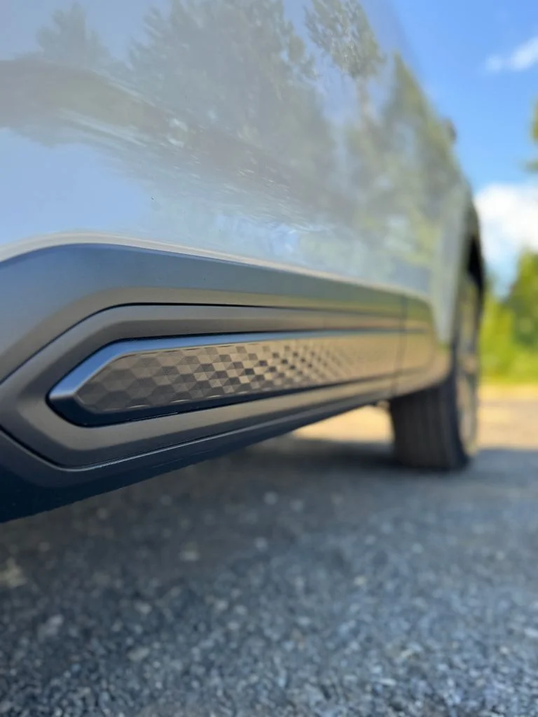 New 2026 CRYSTAL WHITE PEARL Subaru Touring Hybrid image 33