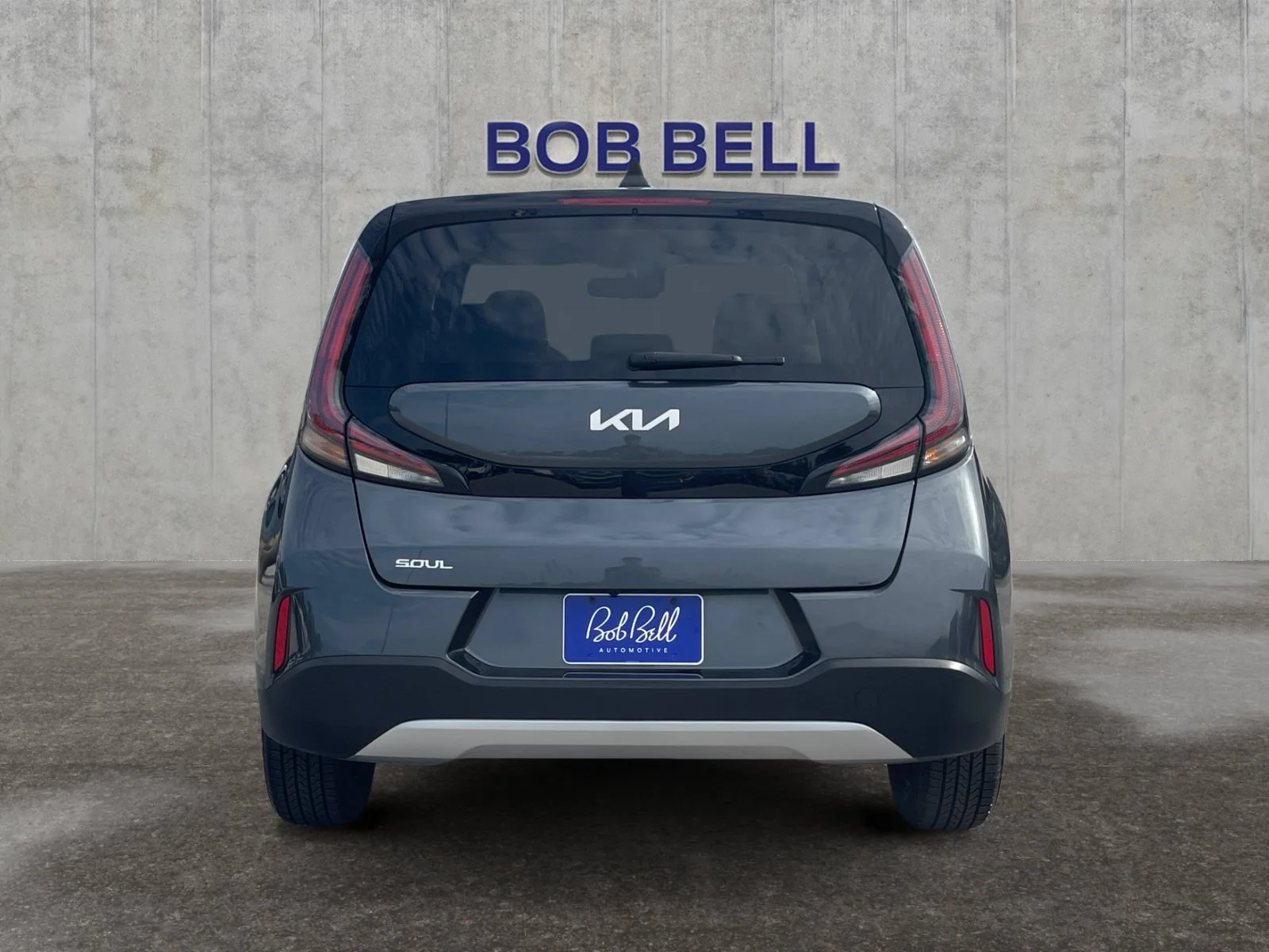 Certified Used 2024 Gravity Gray Kia LX image 4