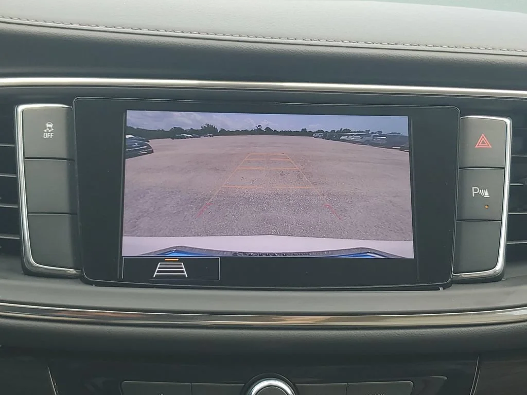 Used 2020 Includes Satin Nickel lower exterior accent color.) Buick Essence image 16