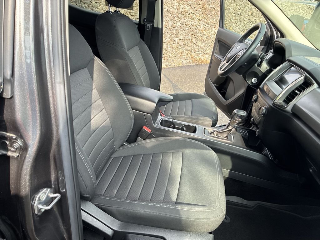 Used 2019 Gray Ford XLT image 21