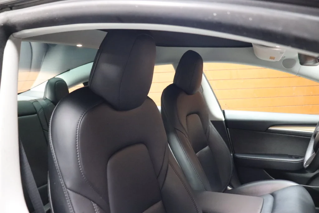 Used 2022 Pearl White Multi-Coat Tesla Long Range image 40