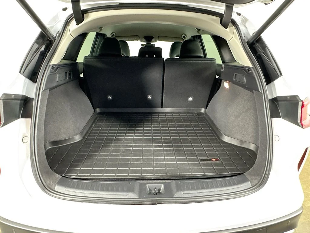 Certified Used 2024 Lunar INFINITI PURE image 33