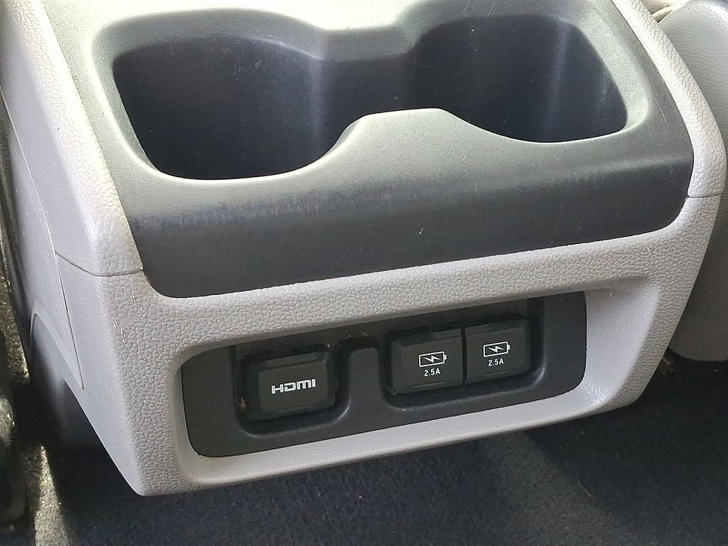 2018 Honda Odyssey EX-L - Photo 12