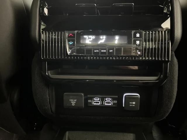 New 2026 Steel Blue Exterior Paint Jeep Limited Altitude image 35