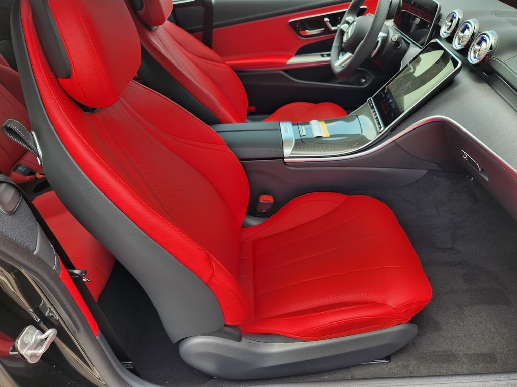 New 2026 Graphite Grey Metallic Mercedes-Benz CLE 300 4MATIC® image 15