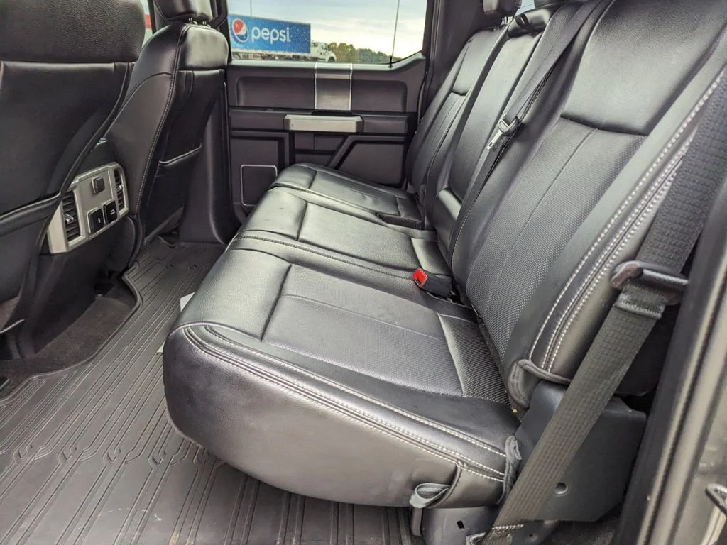 Used 2020 GRAY Ford SuperCrew Lariat 5 1/2 image 19