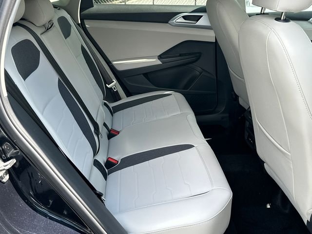 New 2026 Black Volkswagen 1.5T SE image 15