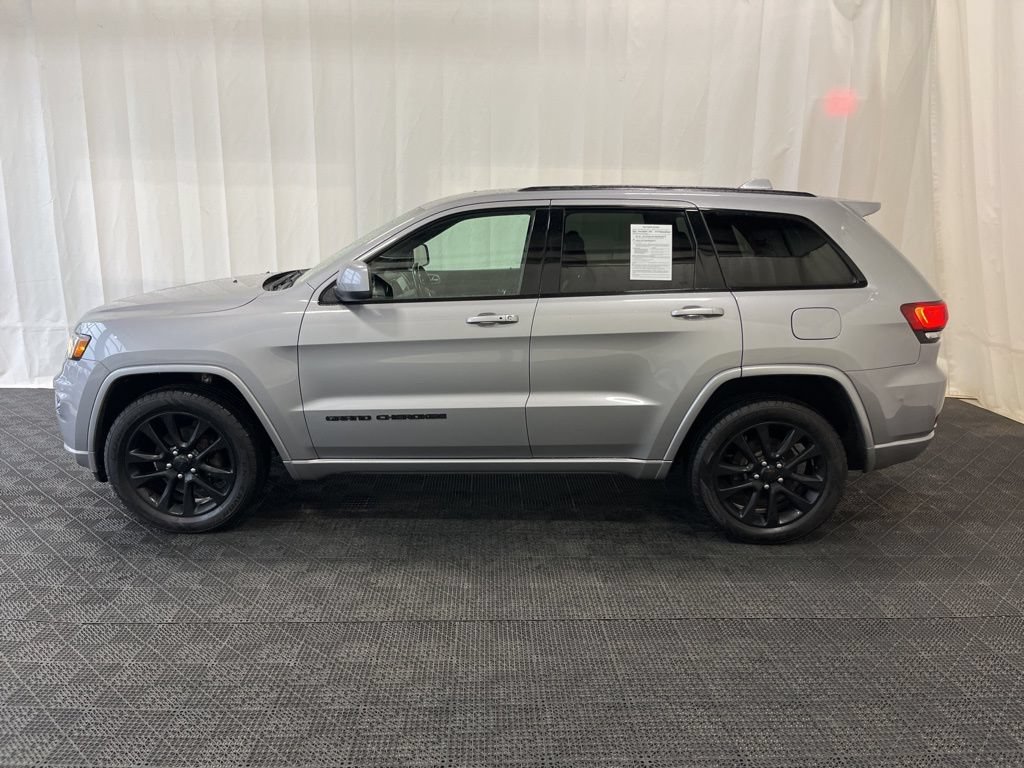 2019 Jeep Grand Cherokee Altitude - Photo 24