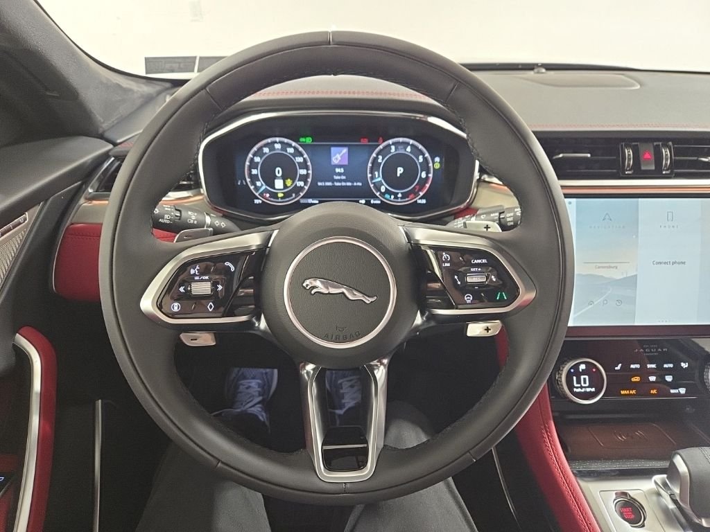 2026 Jaguar F-Pace R-Dynamic S - Photo 10